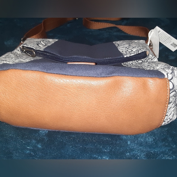 👁👁 NEW❗❗❗Sakroots Foldover Denim & Leather Cross Body Shoulder Bag Purse - Picture 3 of 6